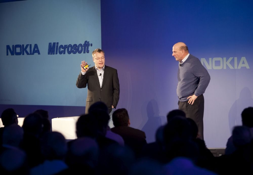 Stephen-Elop_Nokia-President-and-CEO-and-Steve-Ballmer-Microsoft-CEO_3