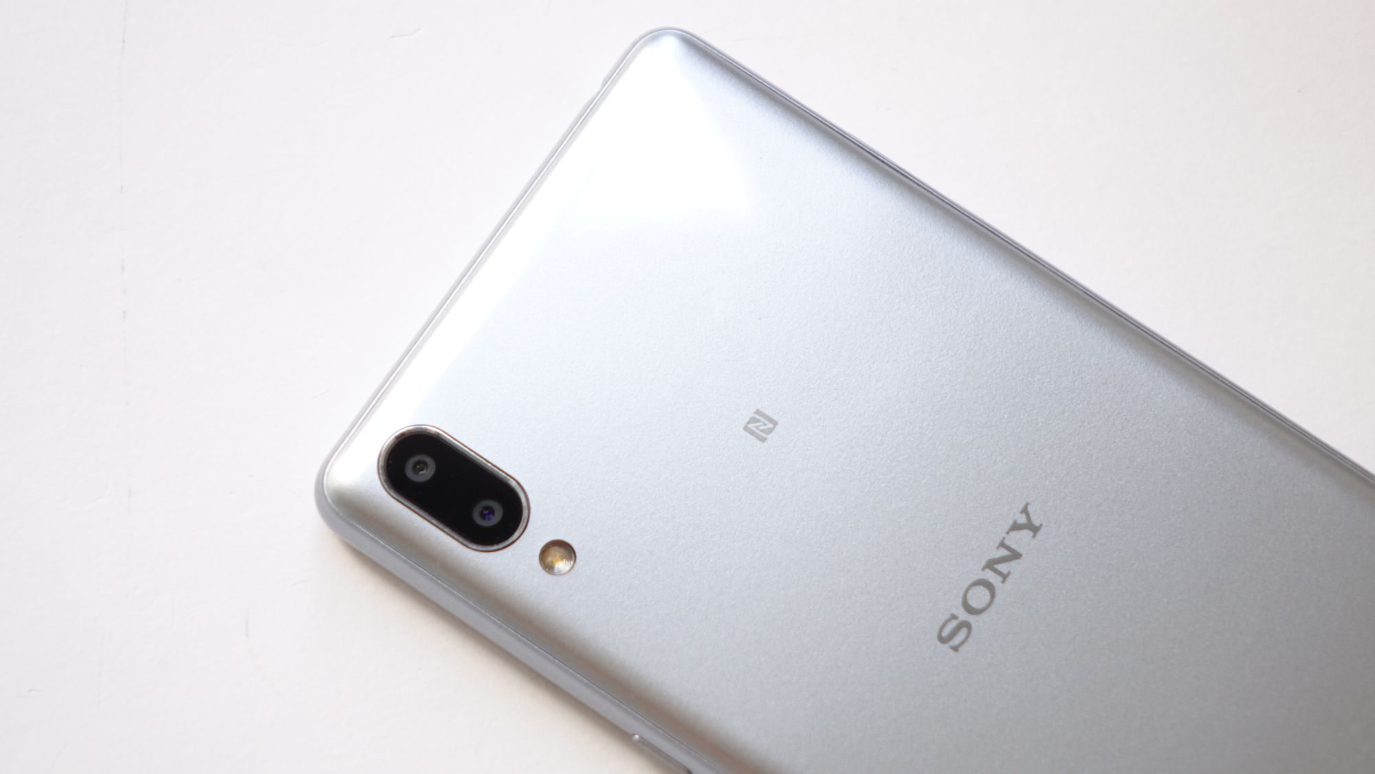 Sony Xperia L3 камера