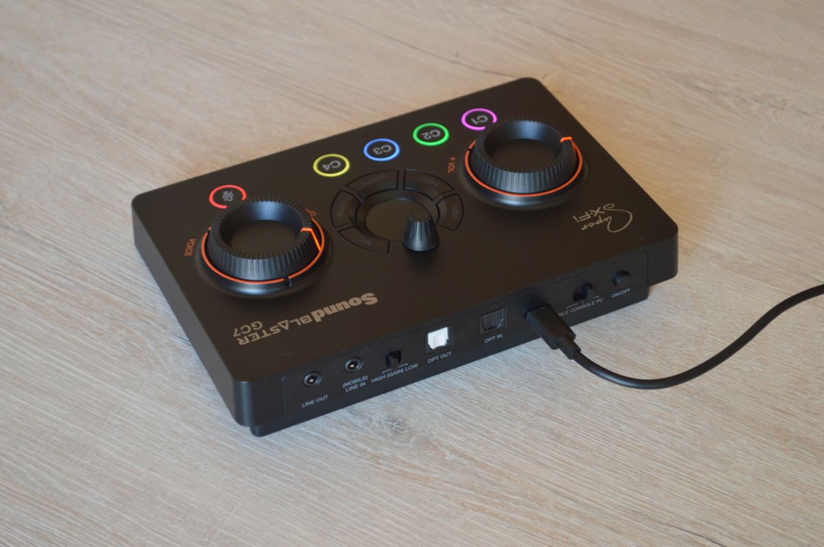 Creative Sound Blaster GC7 кнопки