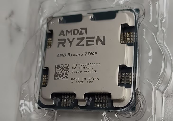 AMD-Ryzen-5-7500F-AM5-Desktop-CPU-_1-g-standard-scale-4_00x-Custom-1-728x511