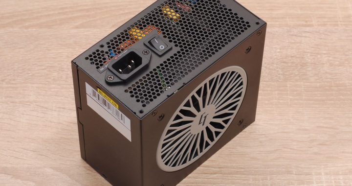 Chieftronic PowerUP 650 Вт (GPX-650FC)