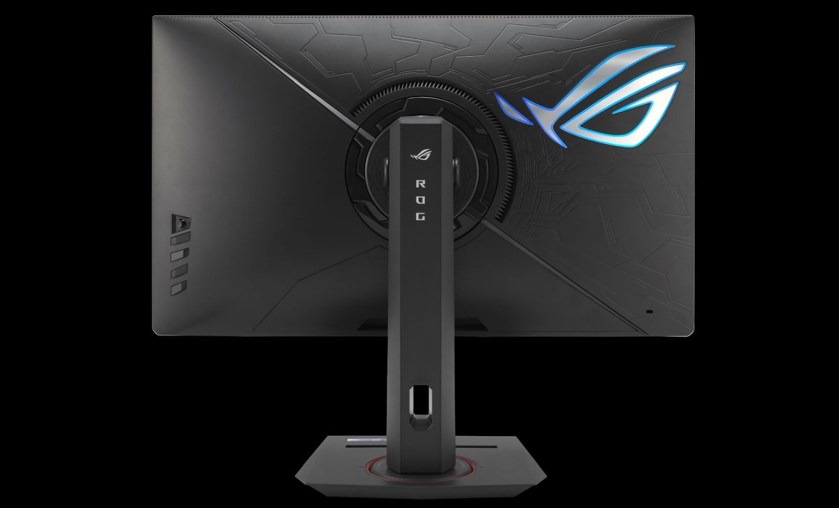 ROG Strix XG27UCG