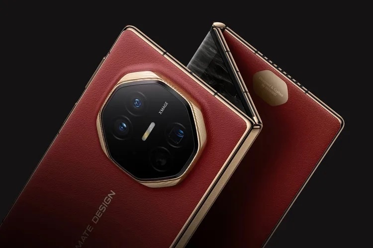 Huawei Mate XT Ultimate Design